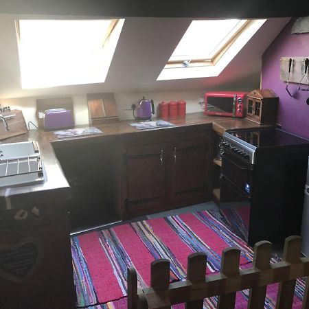 Happy Hippy Apartment Scarborough Ngoại thất bức ảnh